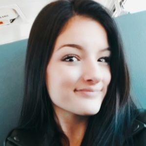 Meet your Posher, Jessica